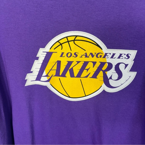 NWT Lakers TShirt XL Purple Short Sleeve 23 Lebron James Fanatics NBA Basketball - Picture 3 of 11